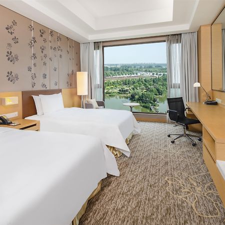 Holiday Inn Nanyang By Ihg Exterior foto